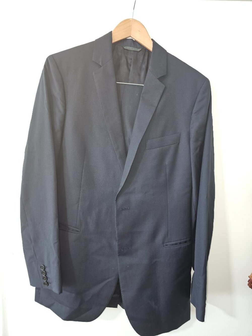 John Varvatos Suit midnight dark navy size 50 long
